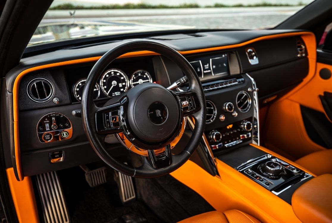 voiture rolls-royce cullinan